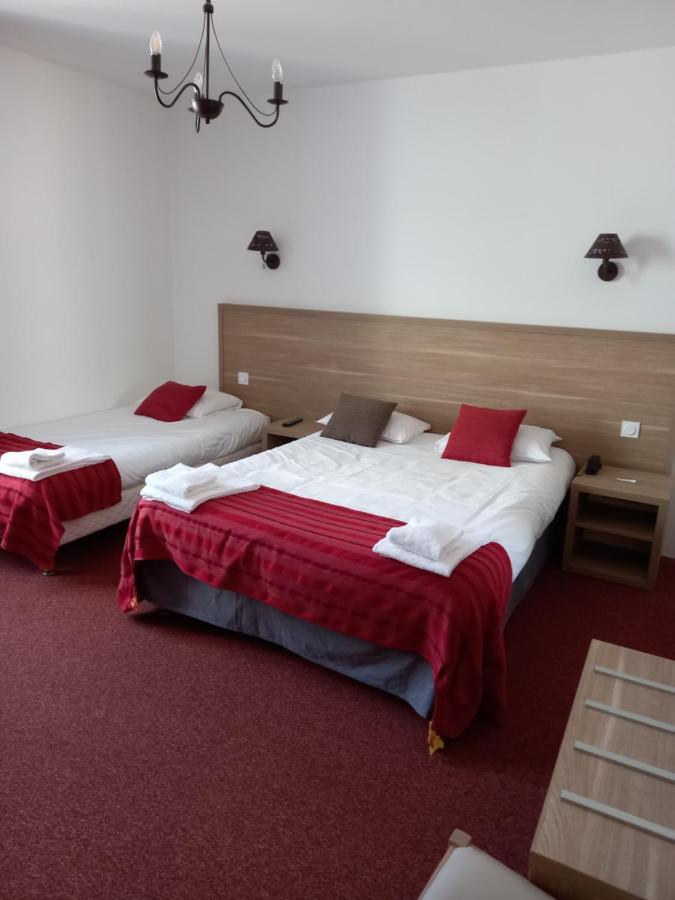 Hotel Des Voyageurs Pont-de-Roide Dış mekan fotoğraf